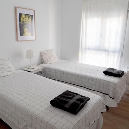 Apartamentos Riojaland En Lardero Con Garaje Exterior foto