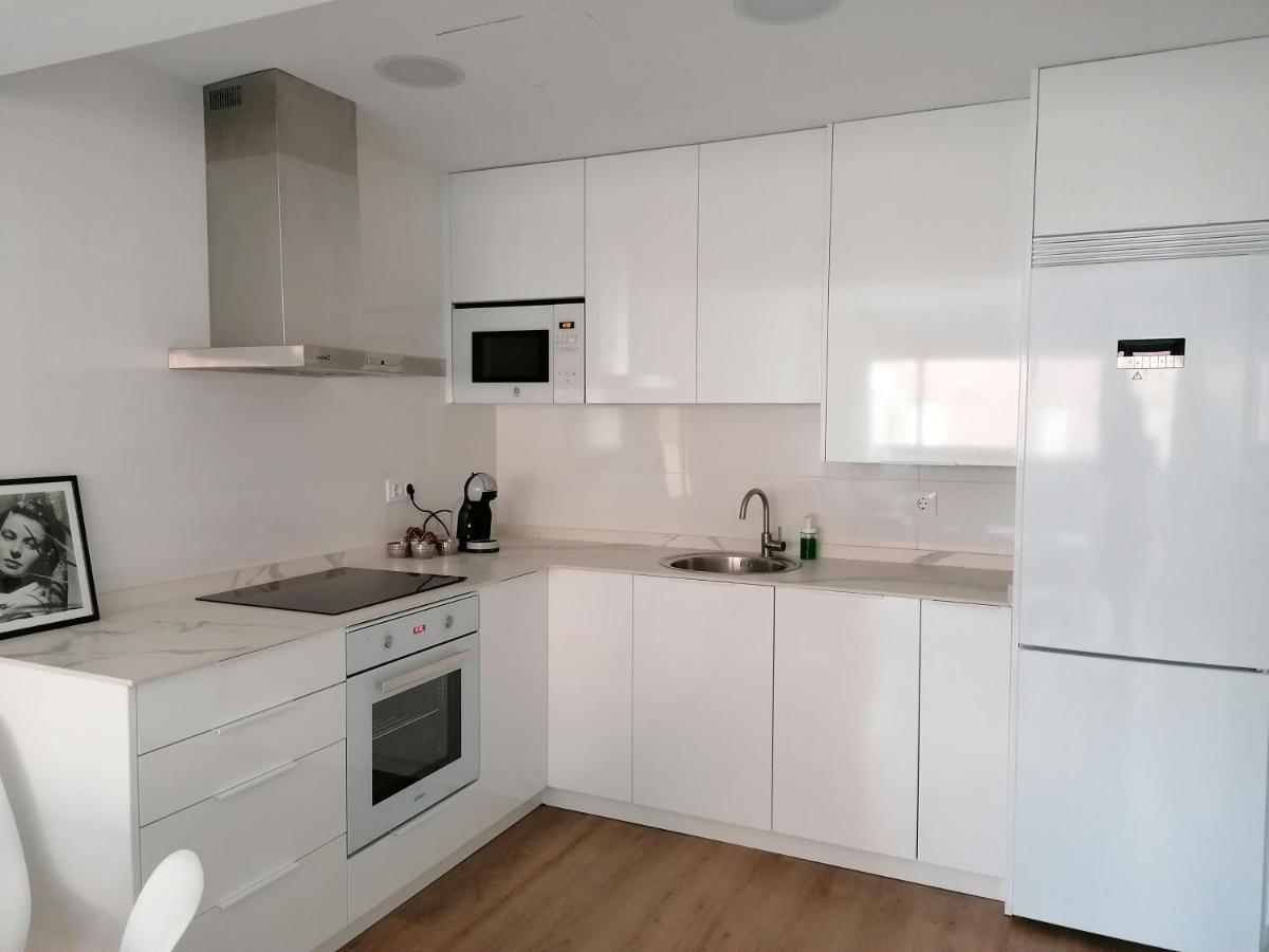 Apartamentos Riojaland En Lardero Con Garaje Exterior foto